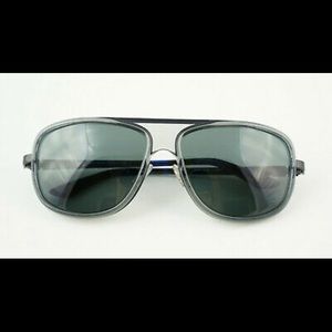 Unisex versace sunglasses